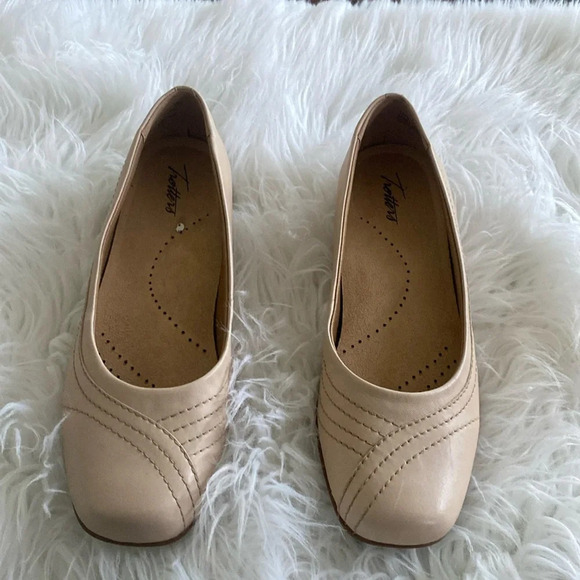 Trotters WOMEN'S TROTTERS SASHA FLATS Size 10.5 - Picture 1 of 8